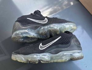 Air Vapormax Flyknit Black Speckled Size 8