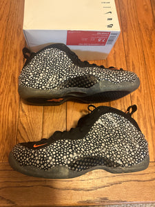 Safari Nike Foamposite Size 7.5