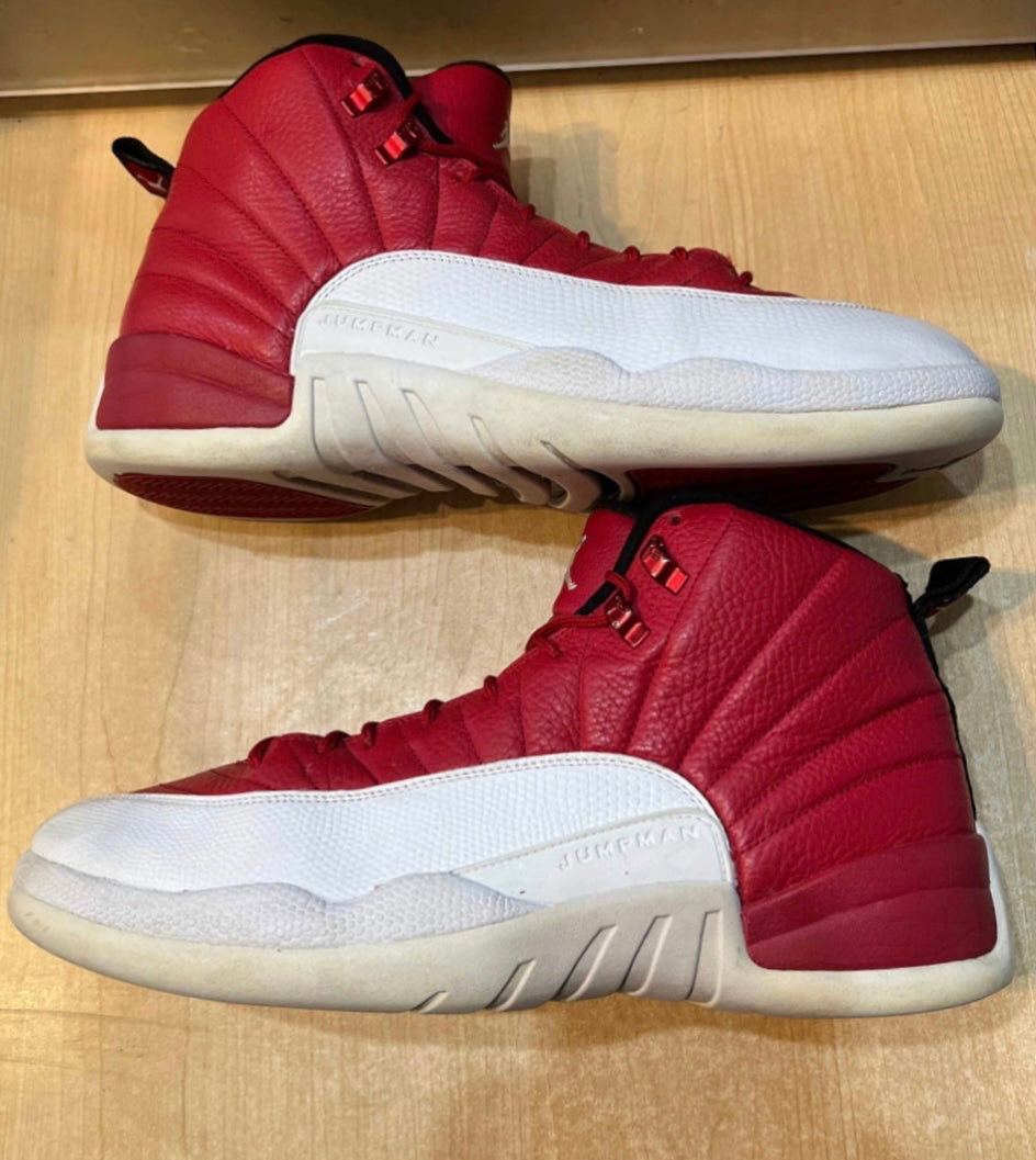Gym Red 12s Size 13