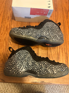 Safari Nike Foamposite Size 7.5