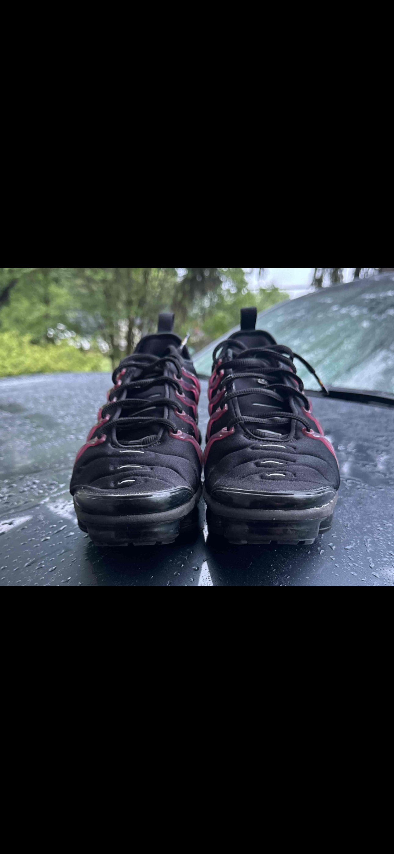 Air Vapormax Plus Black Noble Red Size 7