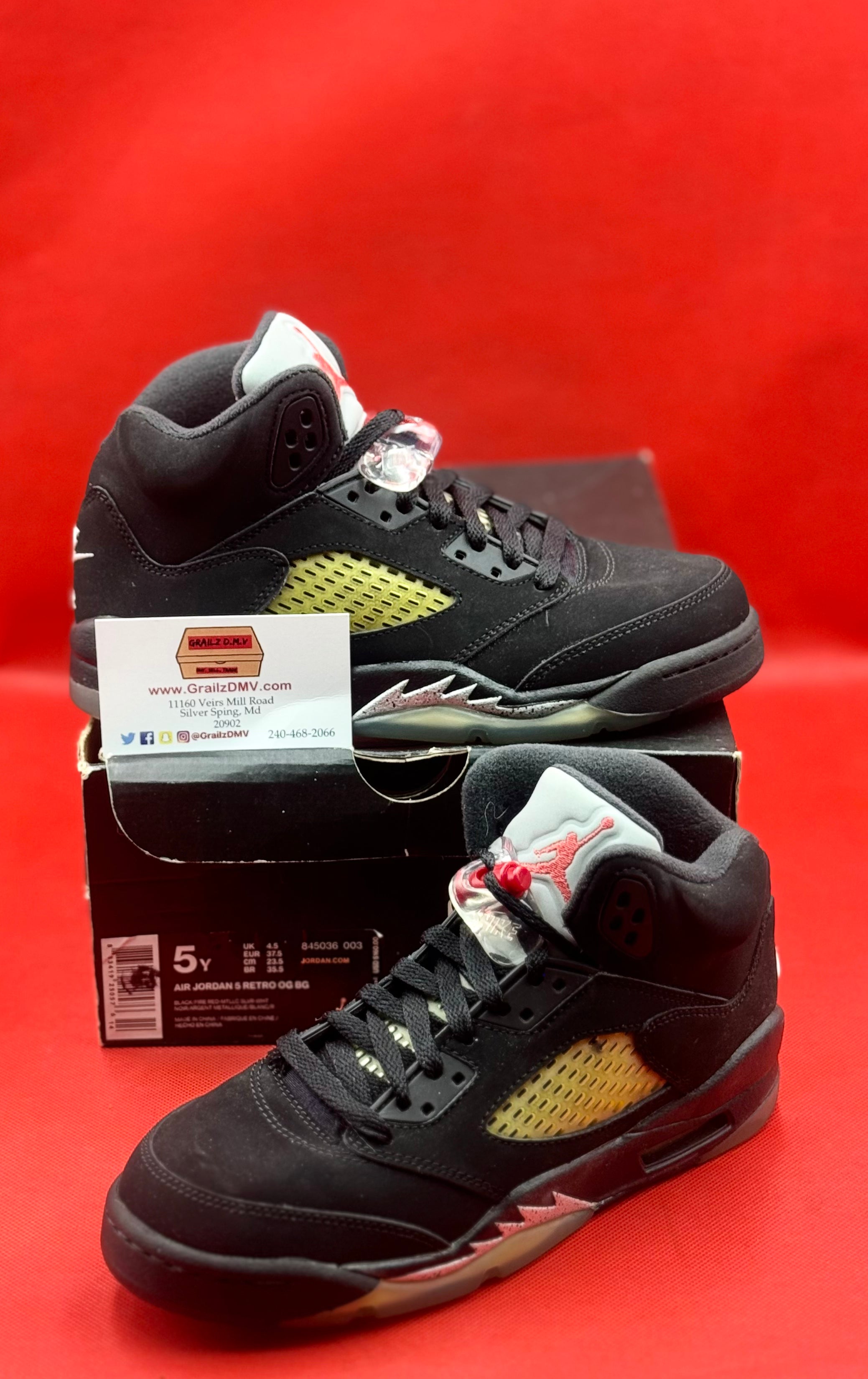 Brand New Metallic 5s Size 5Y Grailz DMV