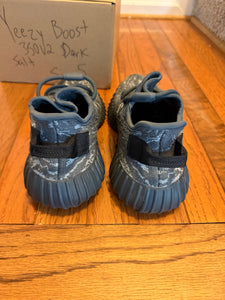 MX Dark Salt Adidas Yeezy 350 V2 size 5