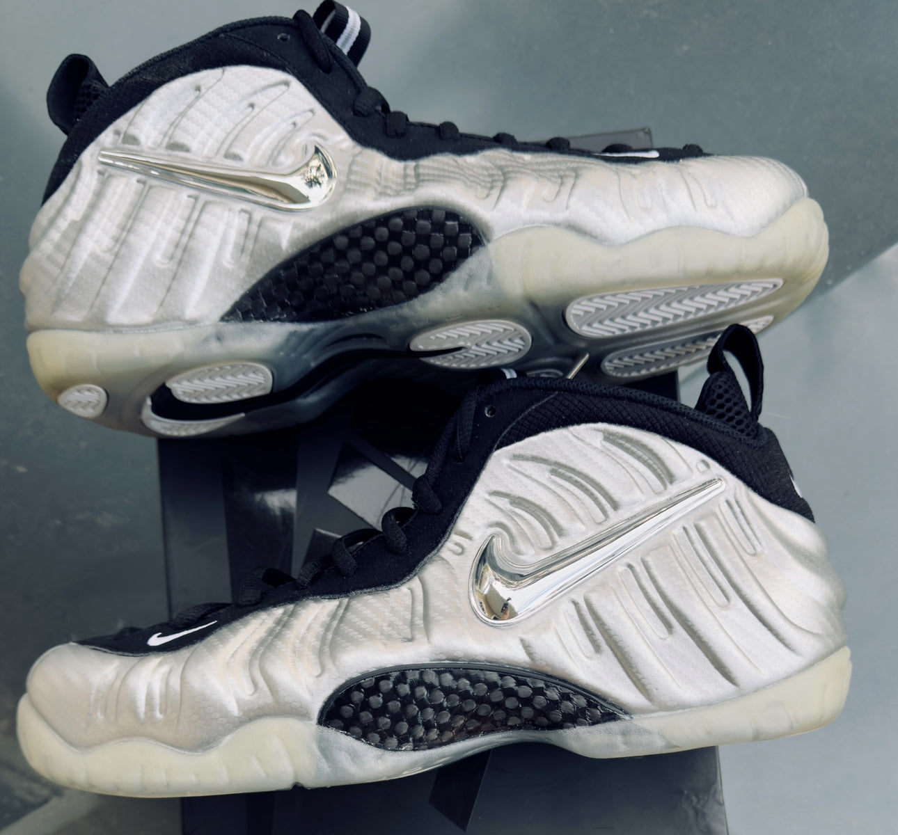 Brand New Silver Surfer Foams Size 12