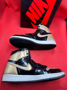 Gold Toe 1s size 9