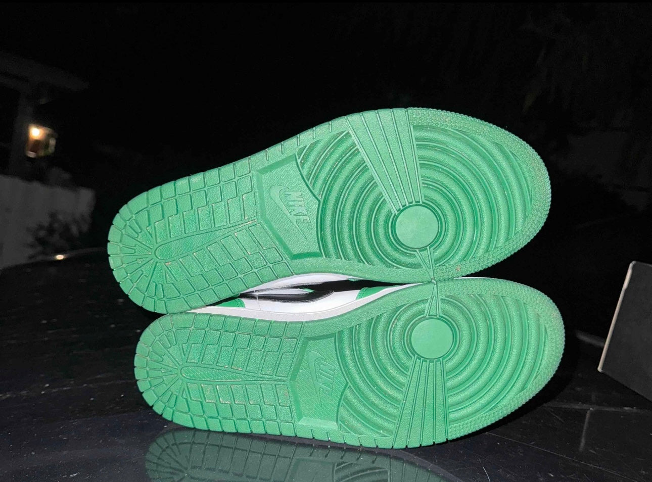 Pine Green Low 1s Size 8