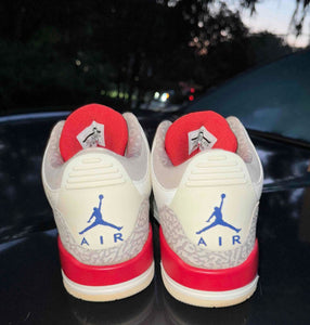 International Flight 3s Size 9.5