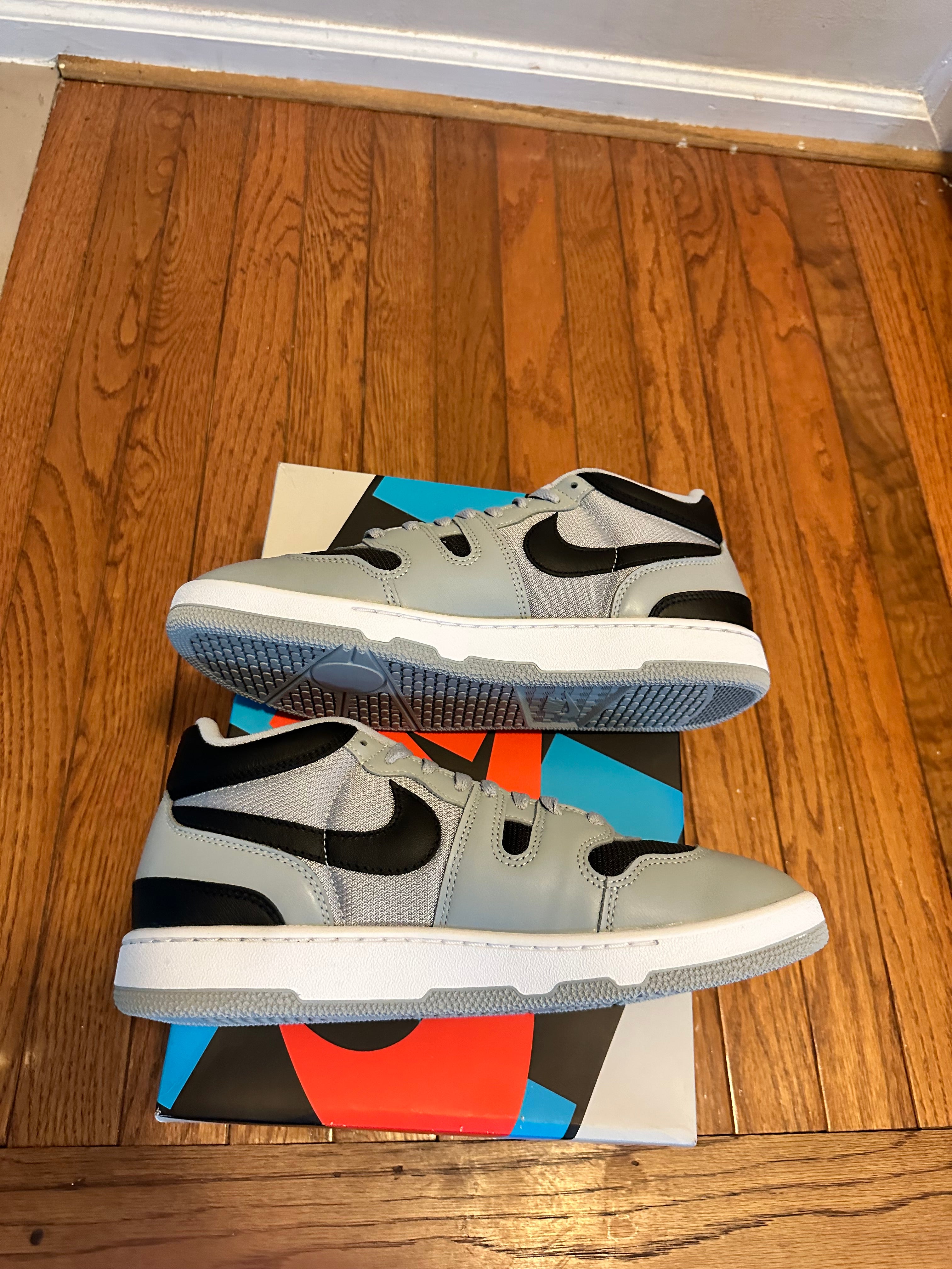 Brand new Travis Scott Cactus Jack Nike Mac Attack size 10.5