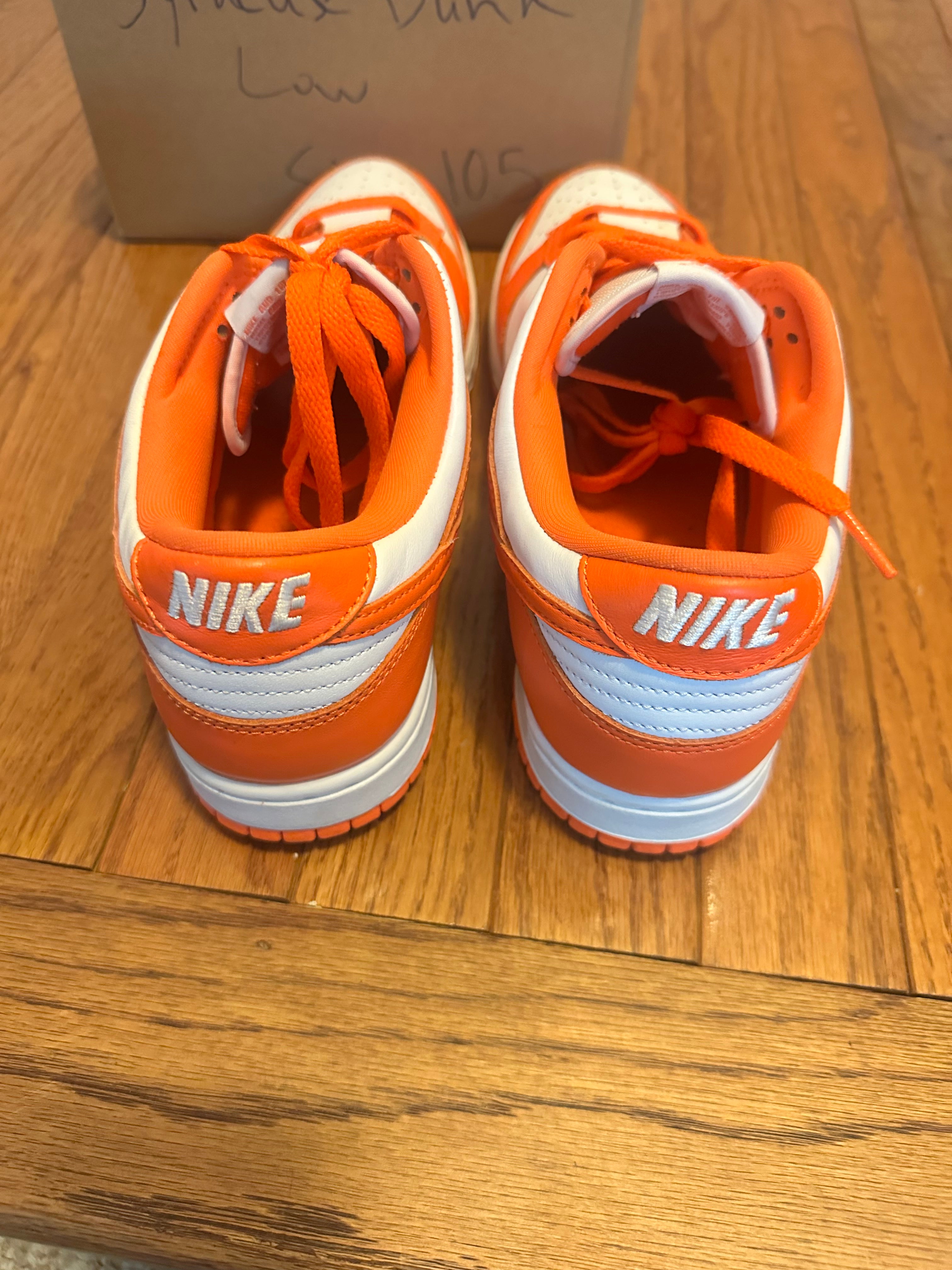 Syracuse Nike Dunk Low size 10.5