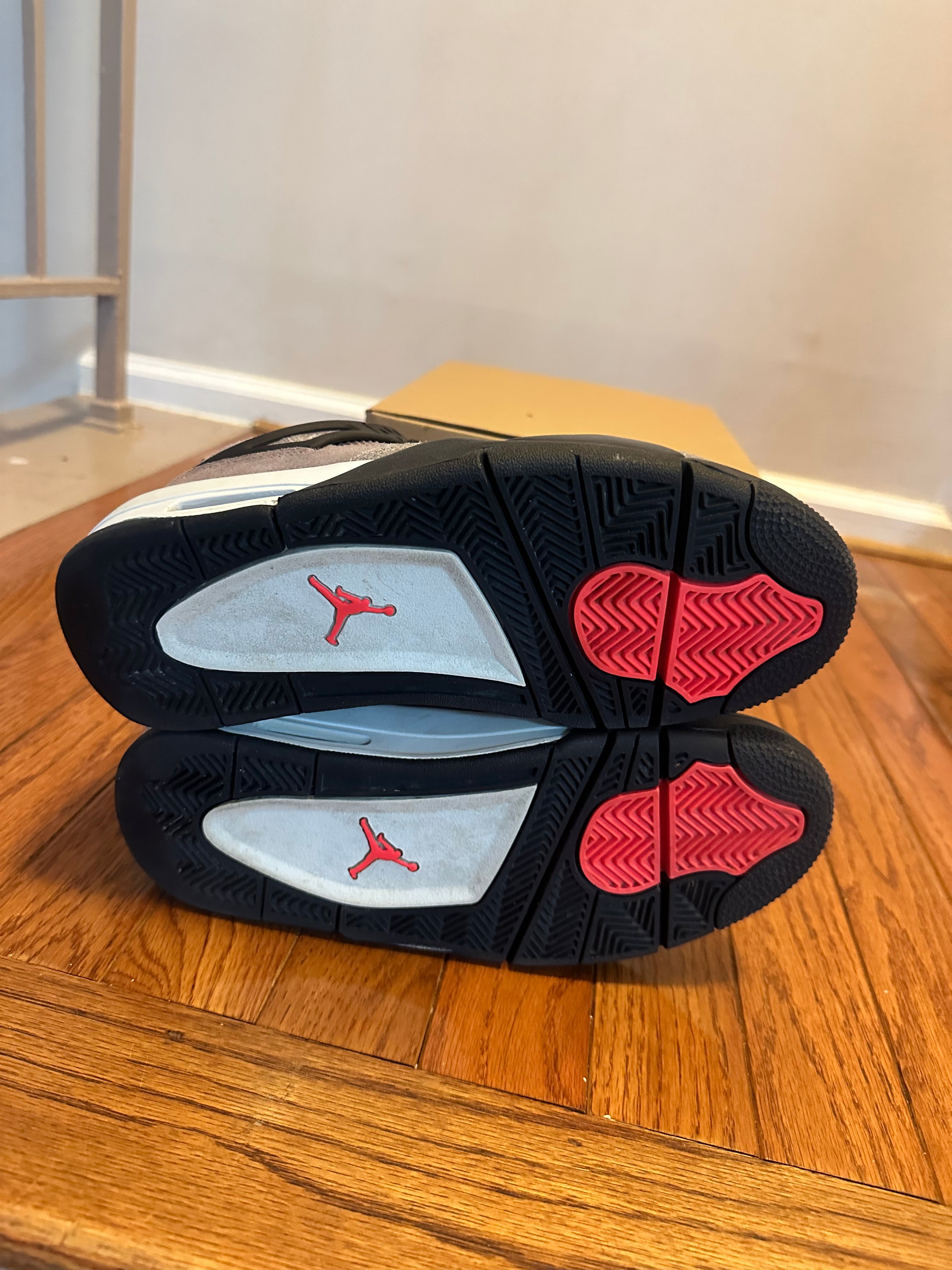 Taupe Haze 4s size 6.5