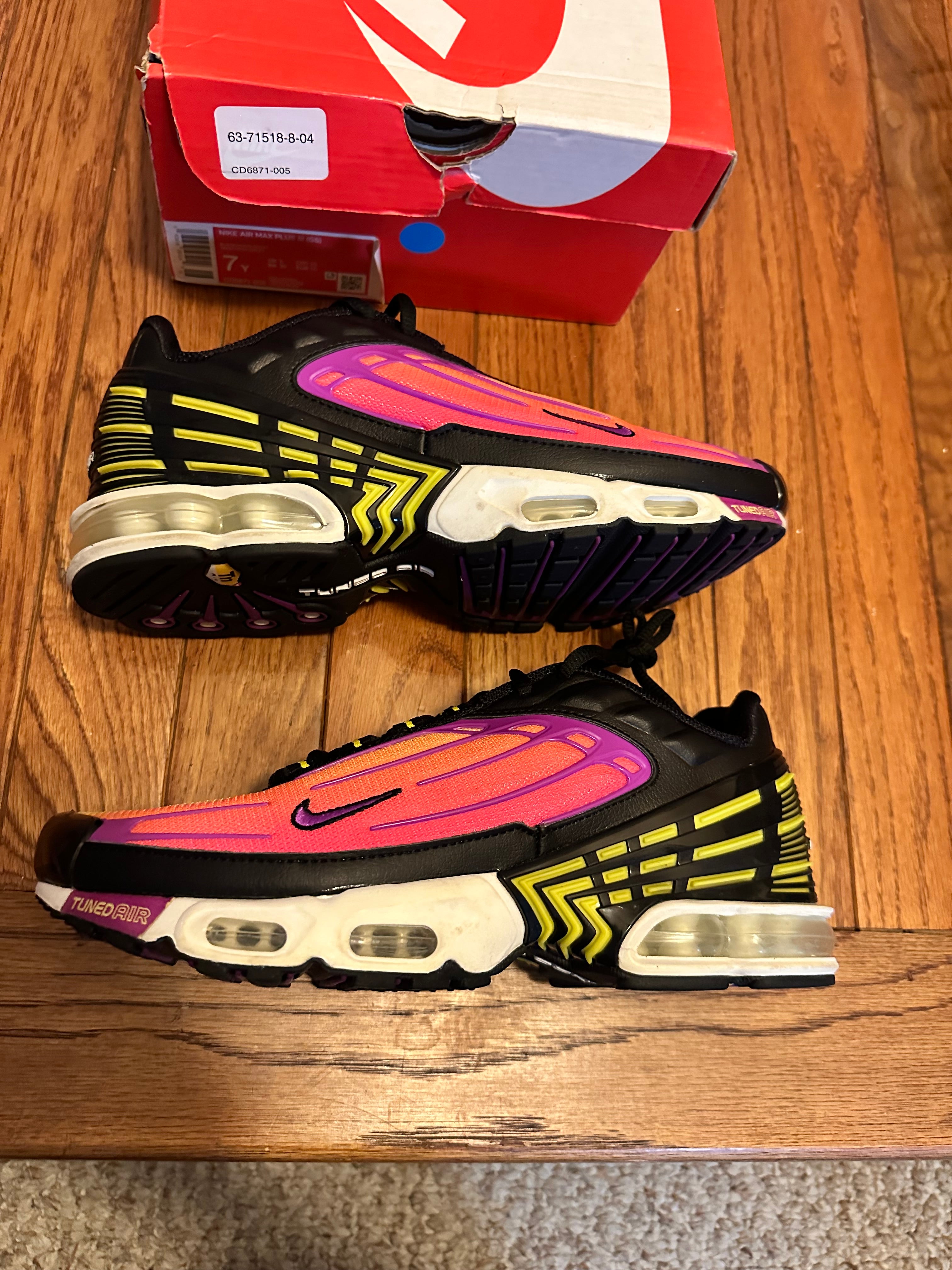 Hyper Violet Nike Air Max Plus 3 size 7