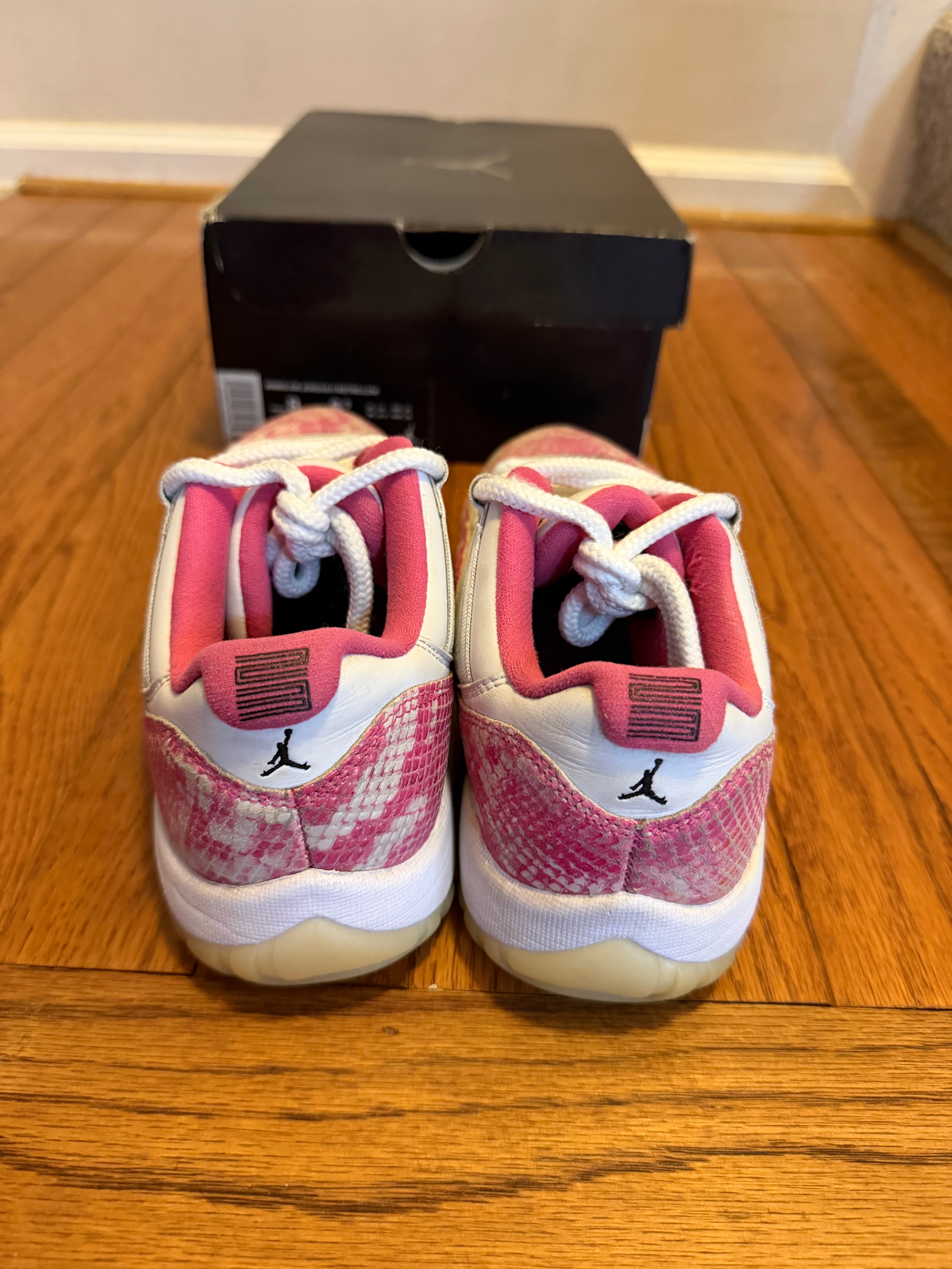 Pink Snakeskin 11s size 6.5