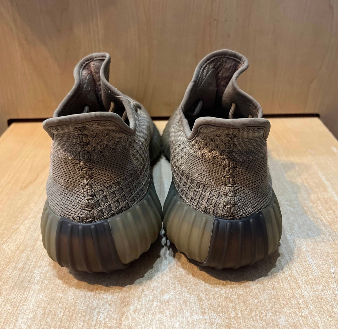 Yeezy Boost 350 V2 Sand Taupe Size 8.5