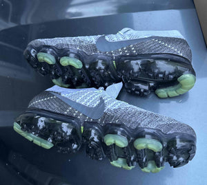 Air Vapormax Grey Neon Size 8.5