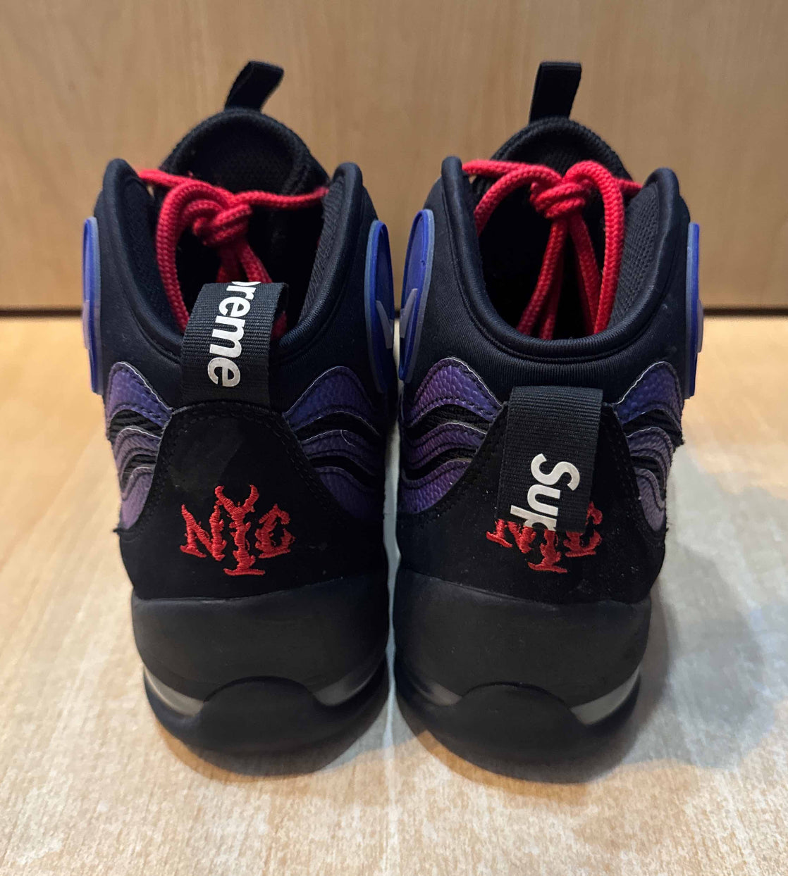 Supreme Bakin Black Gradient Size 8