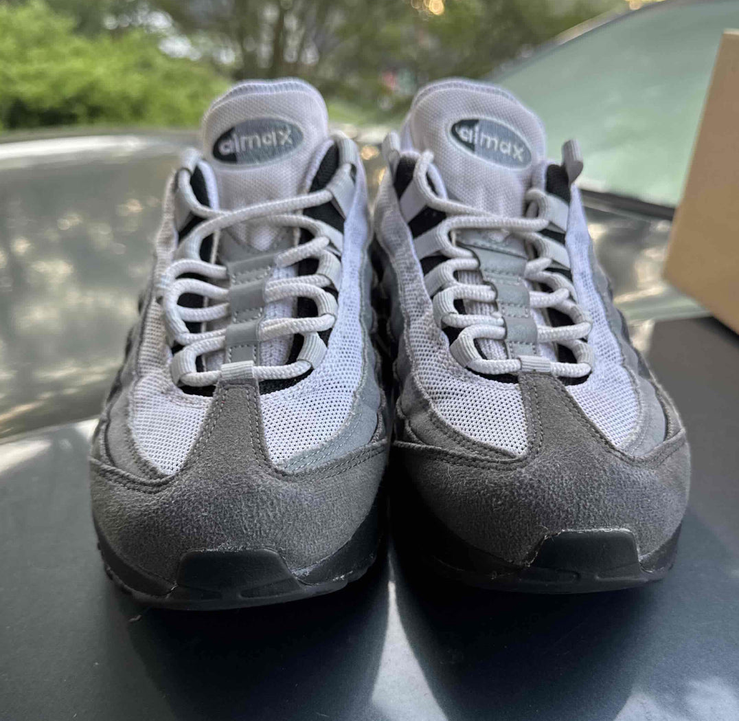 Air Max 95 Jewel Cool Greys Size 7.5