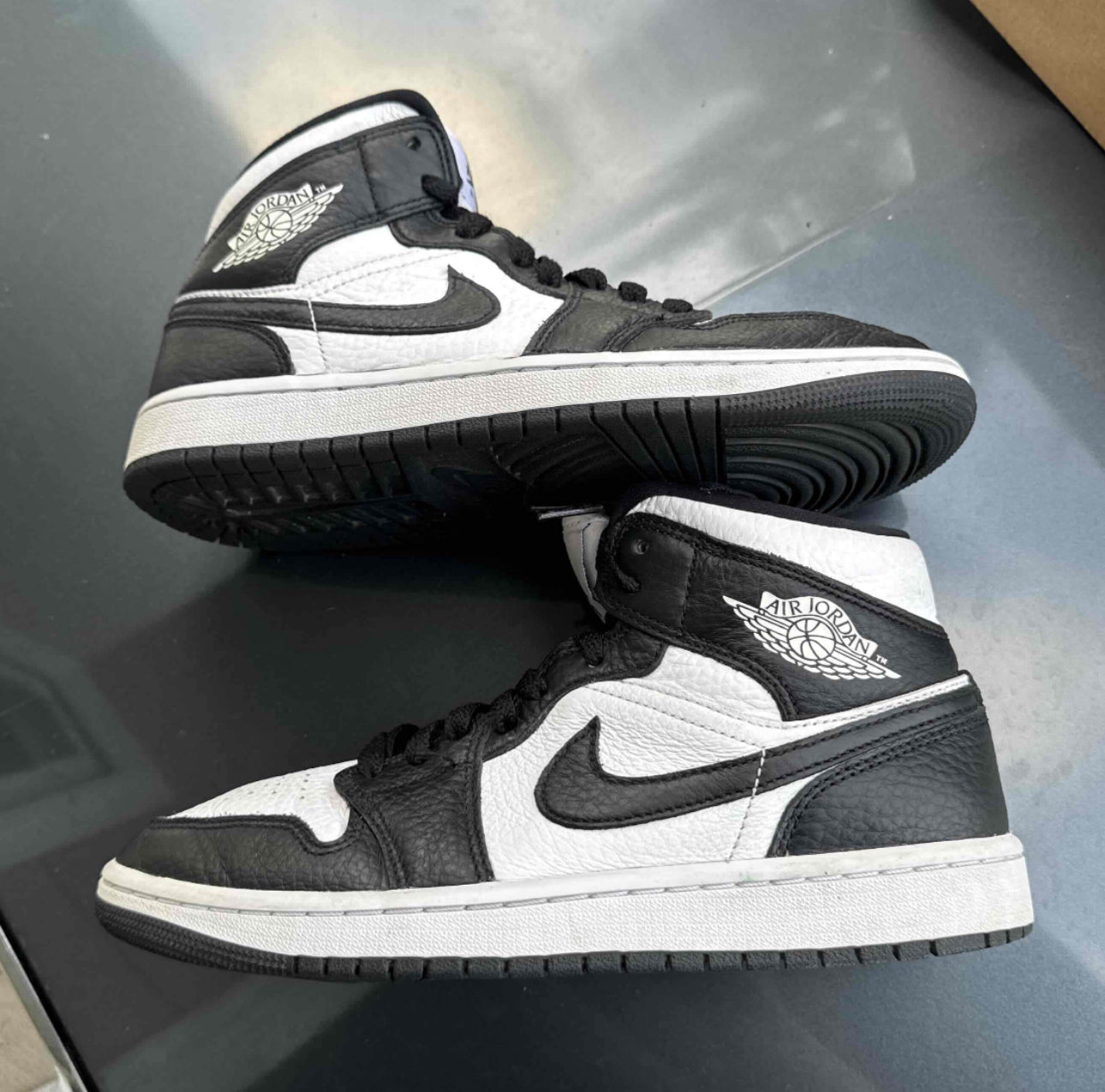 Homage Black White Mid 1s Size 6.5