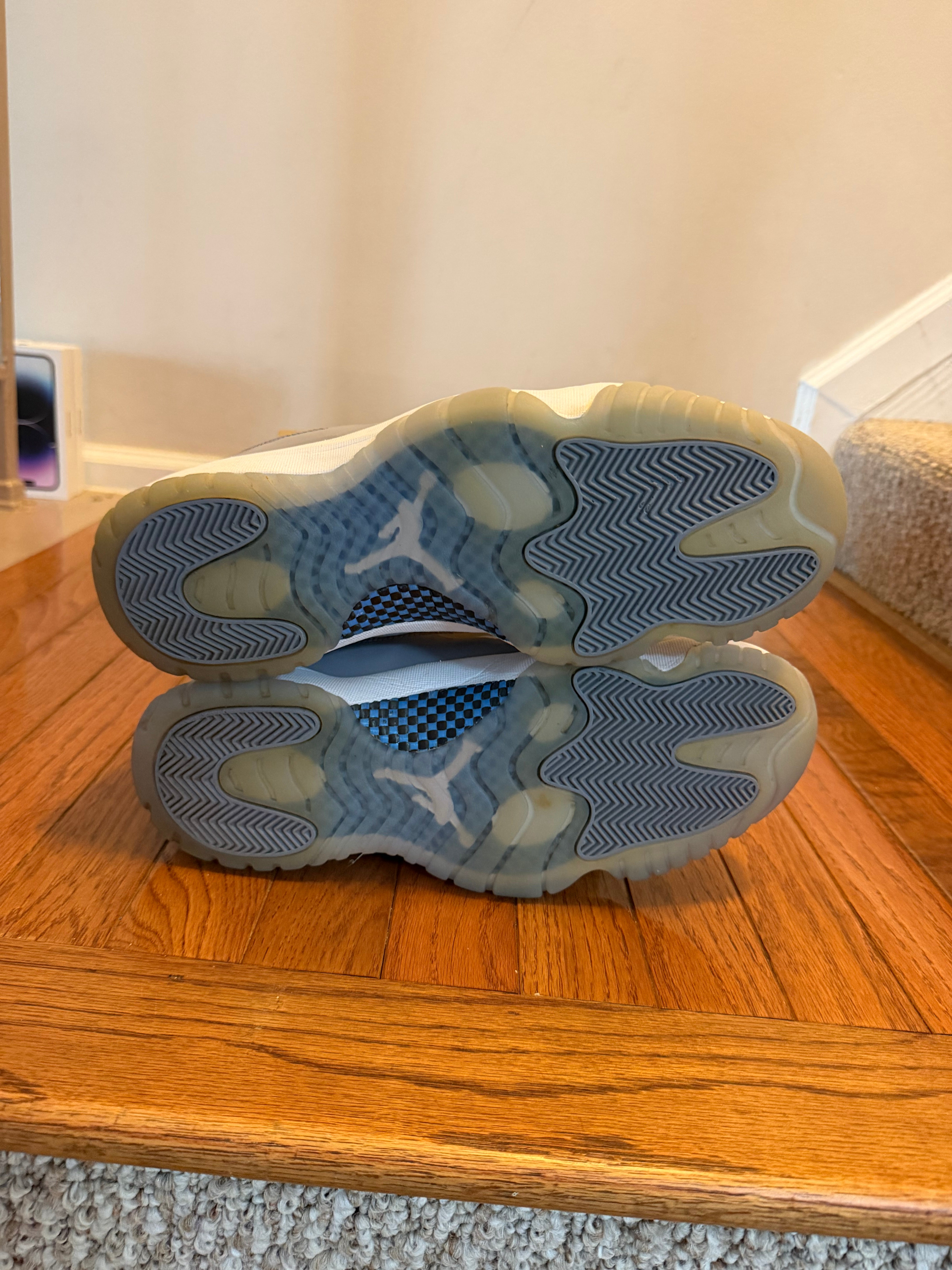 Cement Grey Low 11s size 13