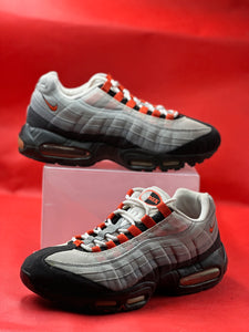 Orange Nike Air max 95 size 8.5