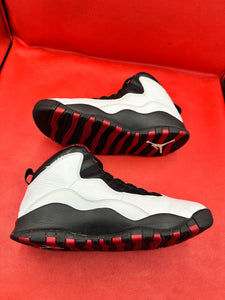 Chicago 10s size 9