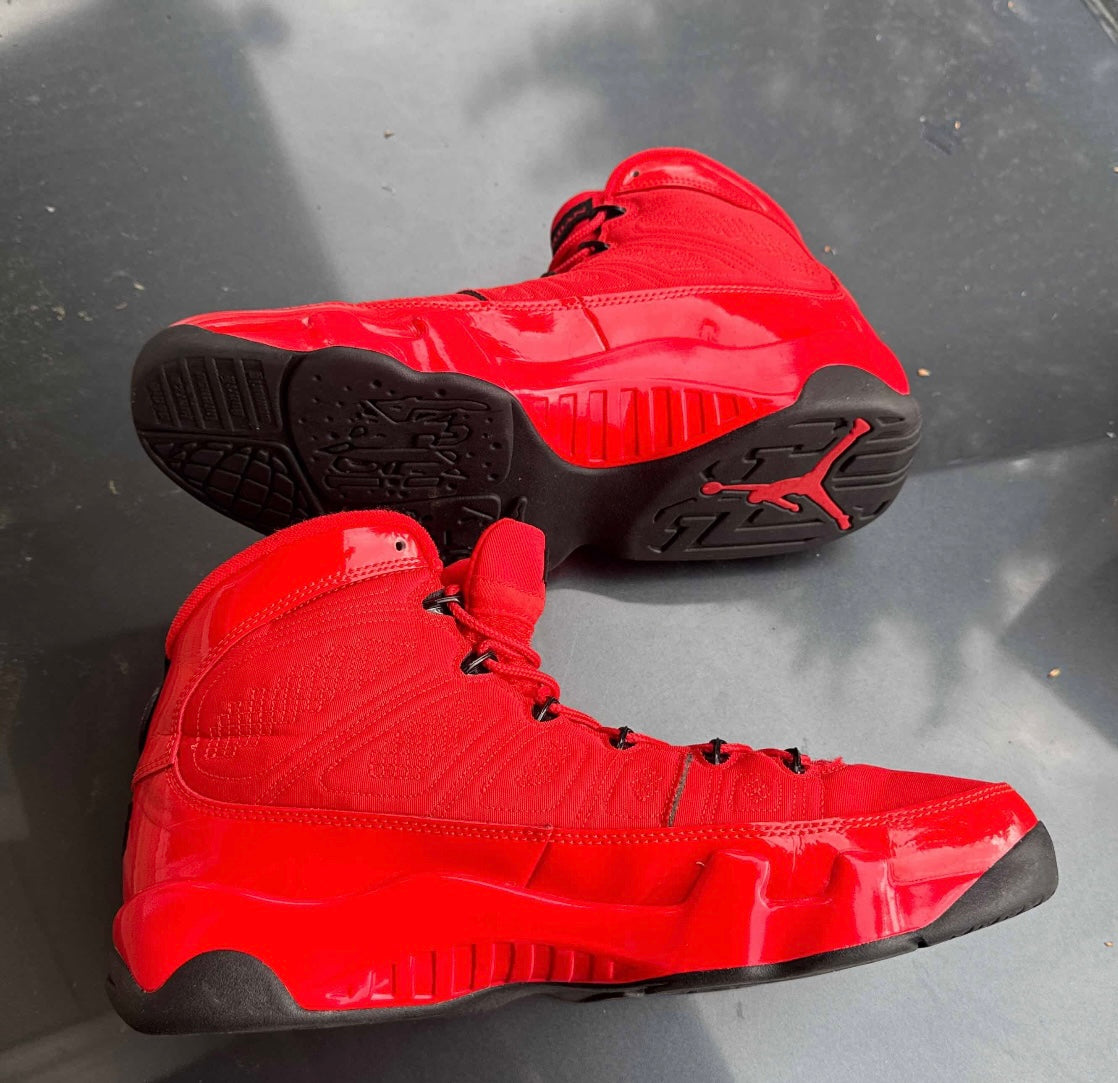 Chile Red 9s Size 11.5