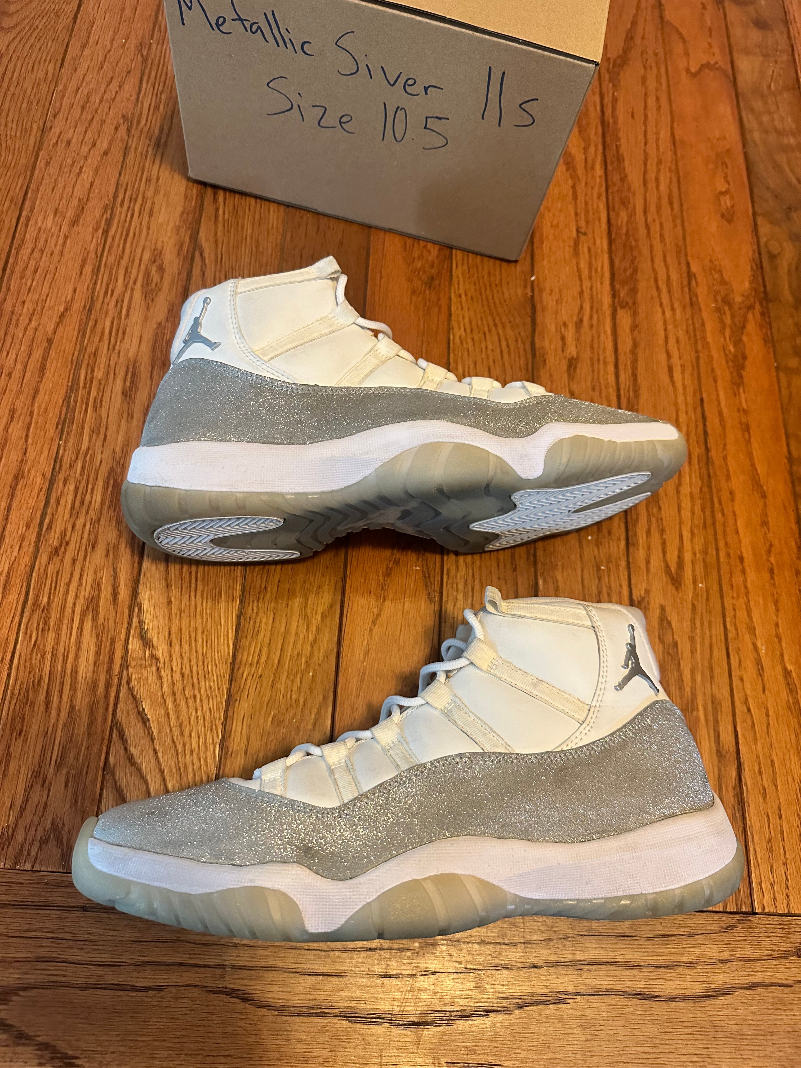Metallic Silver 11s size 10.5