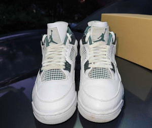 Oxidized Green 4s Size 9.5