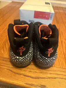 Safari Nike Foamposite Size 7.5