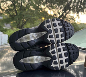 Air Max 95 Jewel Cool Greys Size 7.5