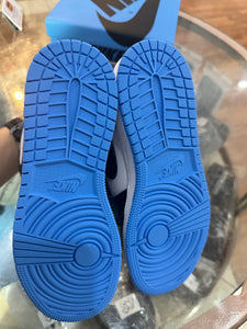 Brand new Unc Toe 1s size 4