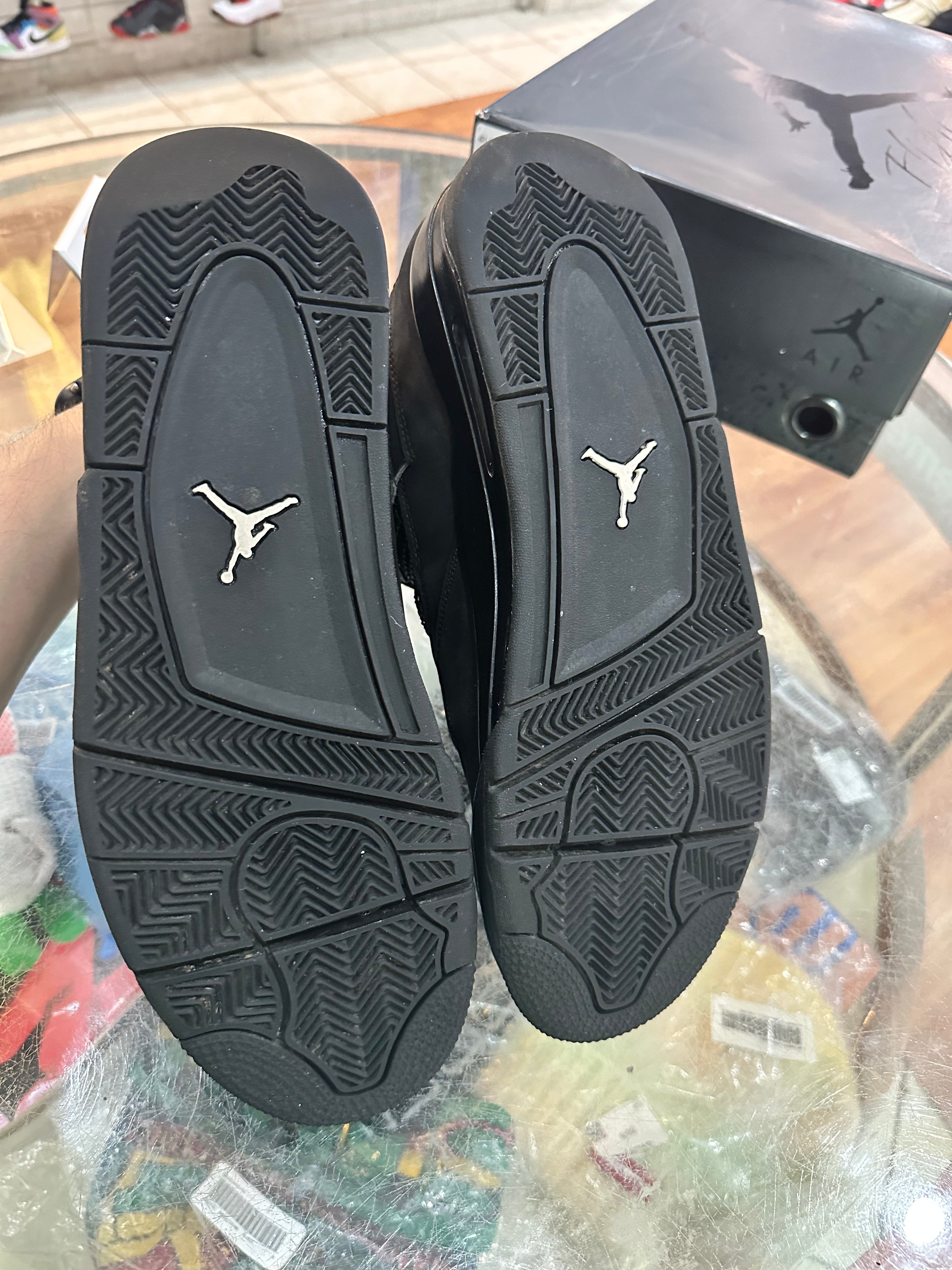 Black Cat 4s size 12