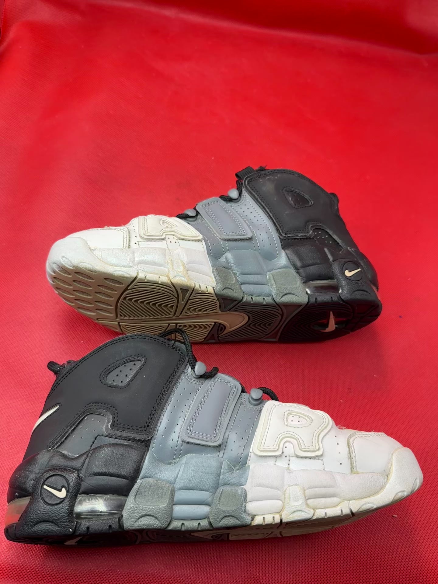 Tri Color Nike Uptempo Size 5.5