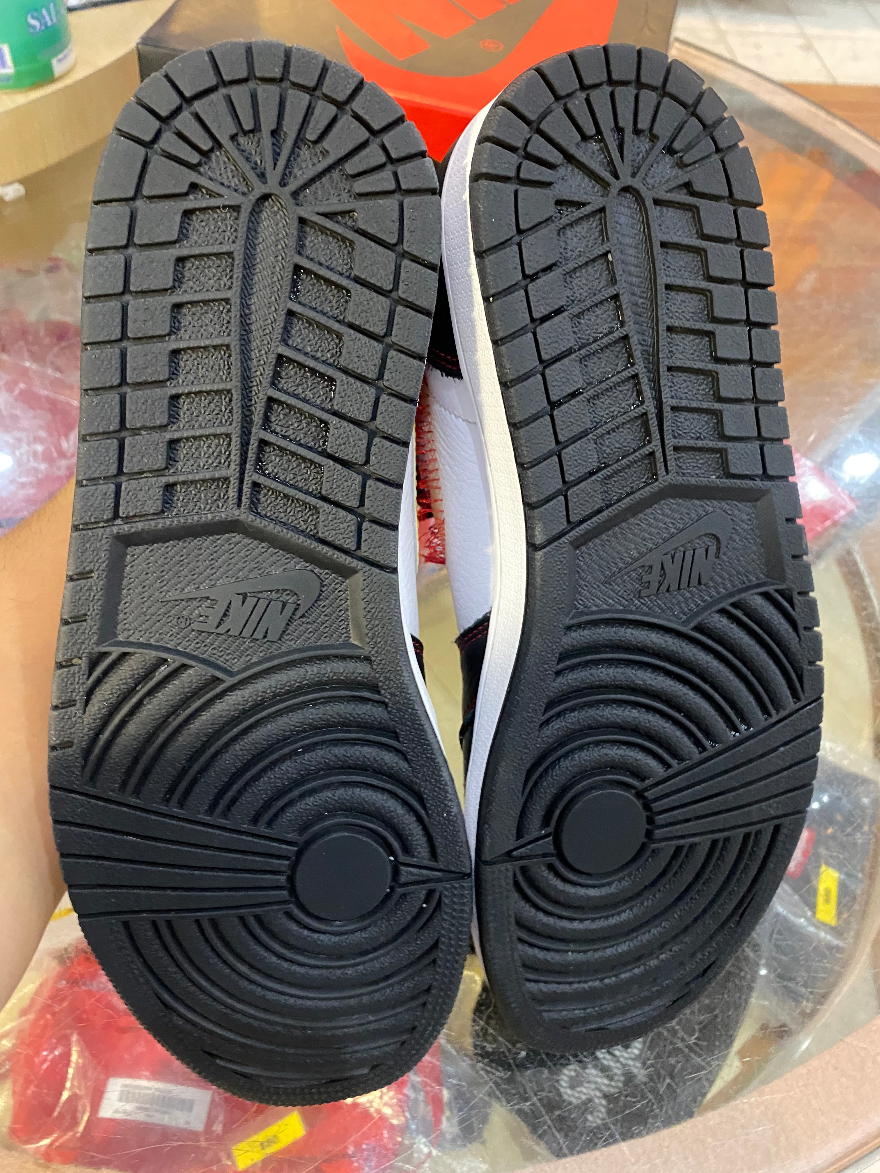 Defiant 1s size 10