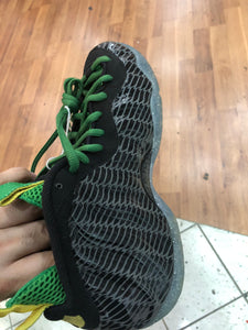 Oregon duck foams size 7.5