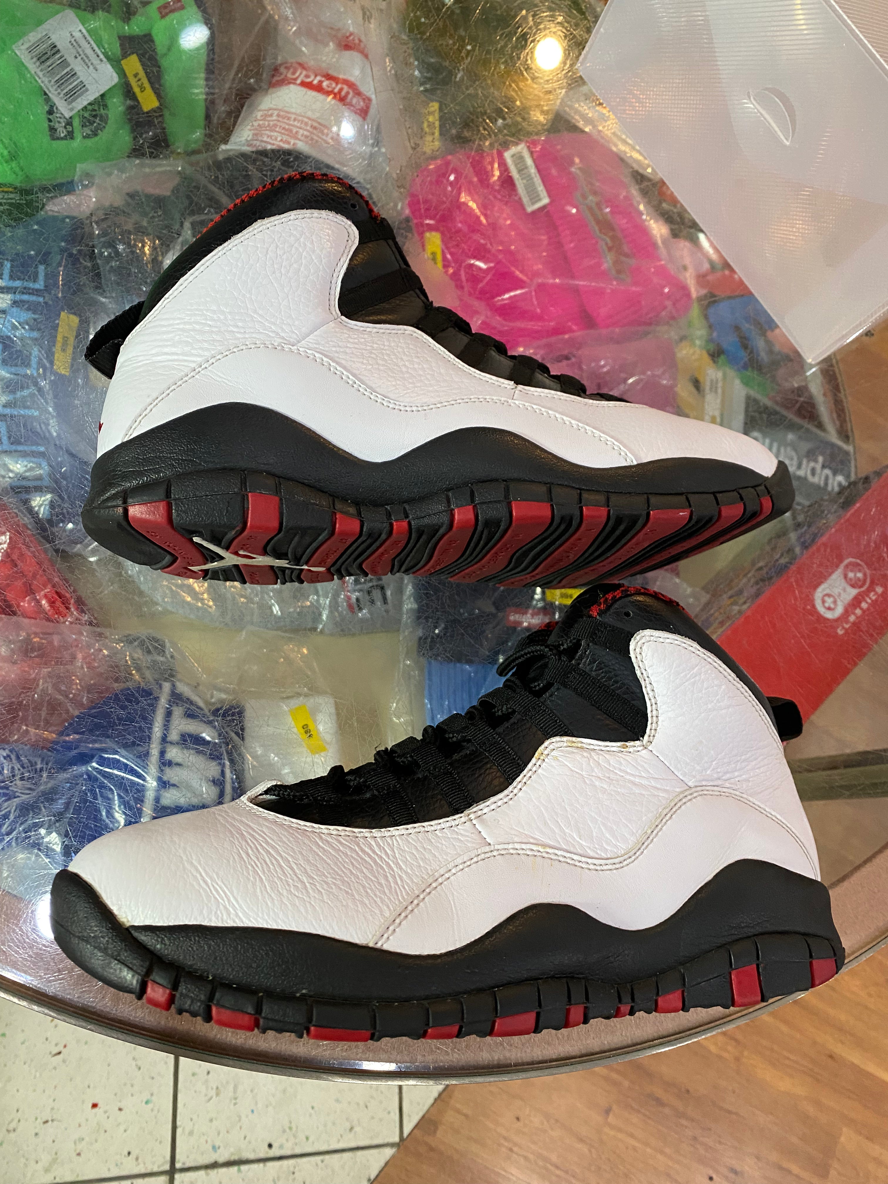 Chicago 10 size 9